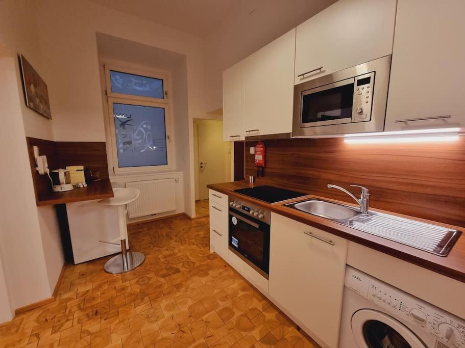 Sissi Royal - Inner 4 Bedroom * Wien